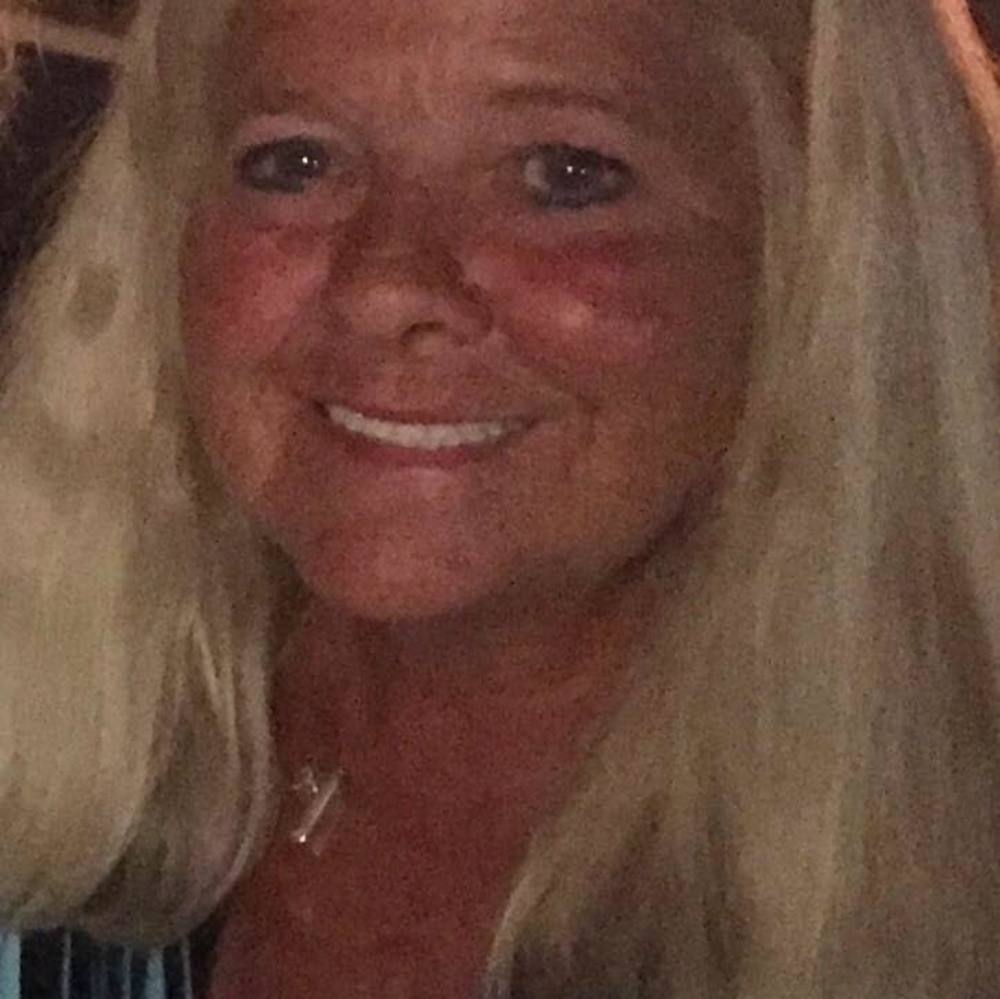 Meet your Posher, Elaine
